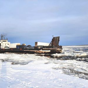 На реках Якутии идет процесс ледообразования